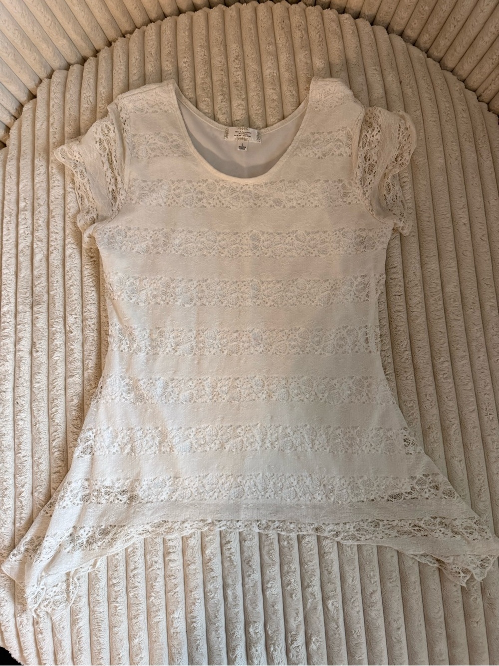 Women’s Lace Short Sleeve Top - White